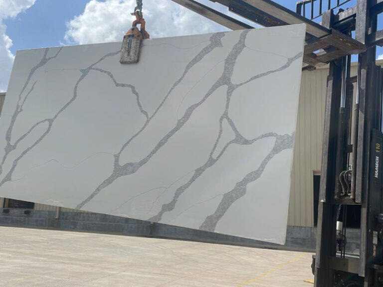 Explore Top Quality Calacatta Divine Quartz Slabs Stone Depot